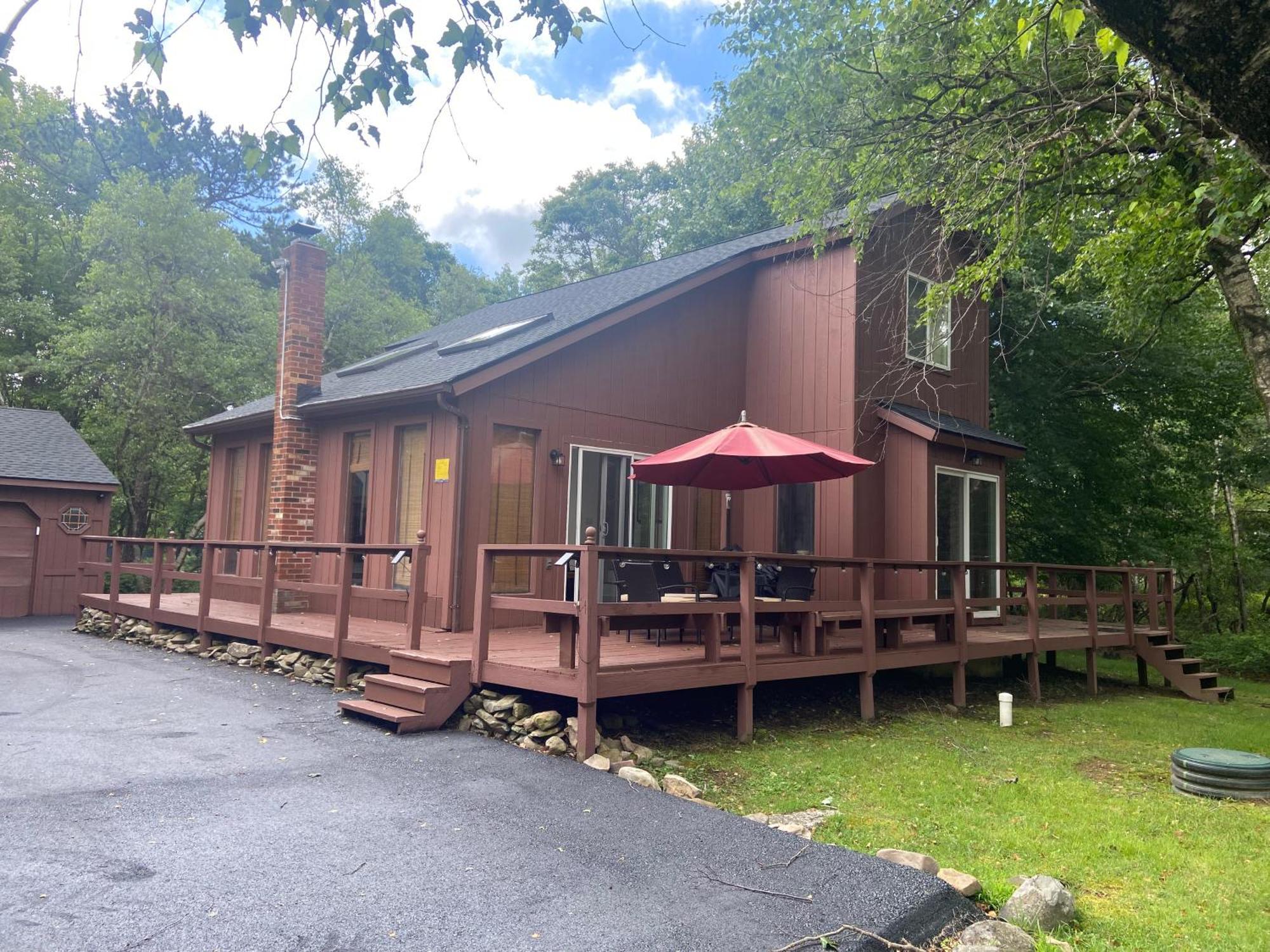 Ash Cottage In Poconos Near Camelback & Kalahari Long Pond 外观 照片